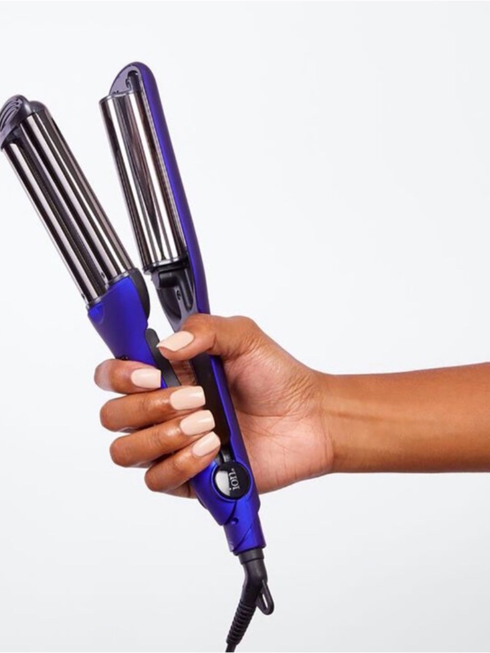 Ion Titanium Pro Triple Barrel Waver for Y2K styling